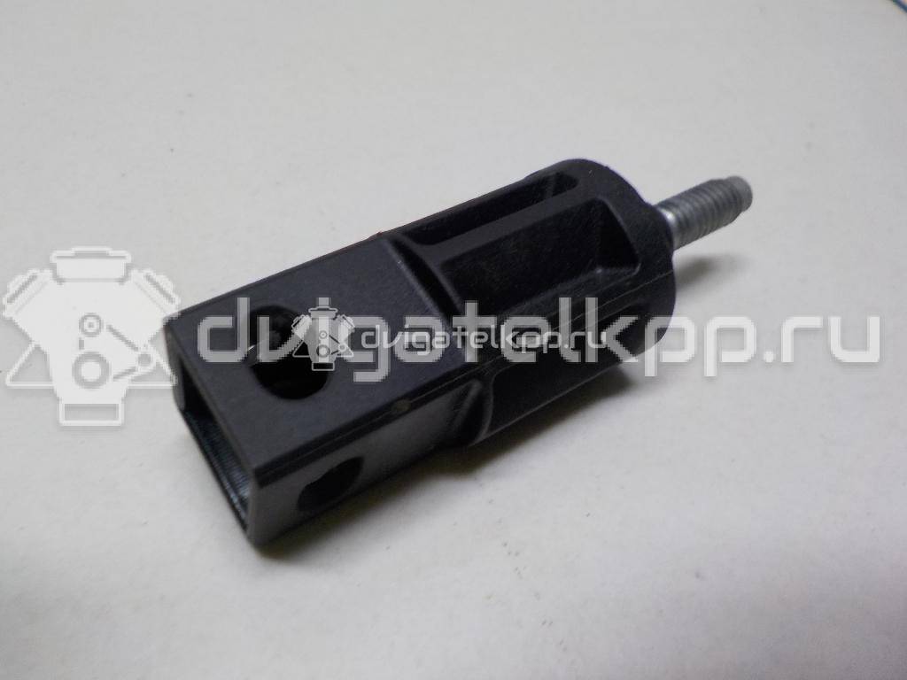 Фото Крепеж  8e0945246a для audi A4 [B8] {forloop.counter}}