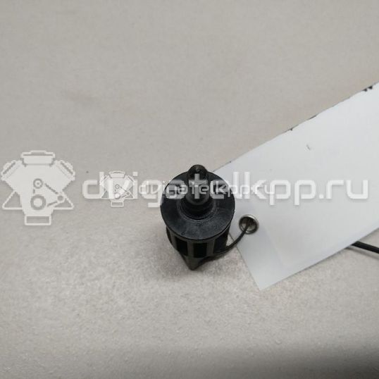 Фото Крепеж  8e0945246a для audi A4 [B8]