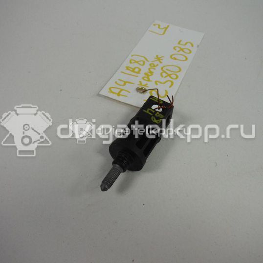 Фото Крепеж  8e0945246a для audi A4 [B8]