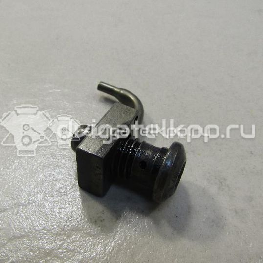 Фото Форсунка масляная  038103157A для Audi A4