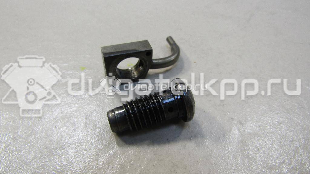 Фото Форсунка масляная  038103157A для Audi A4 {forloop.counter}}