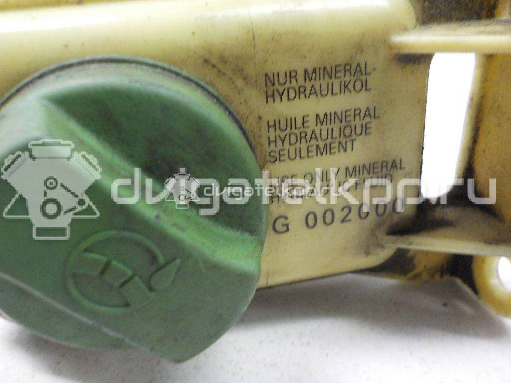 Фото Бачок гидроусилителя  8D0422373C для vw Passat [B5] {forloop.counter}}