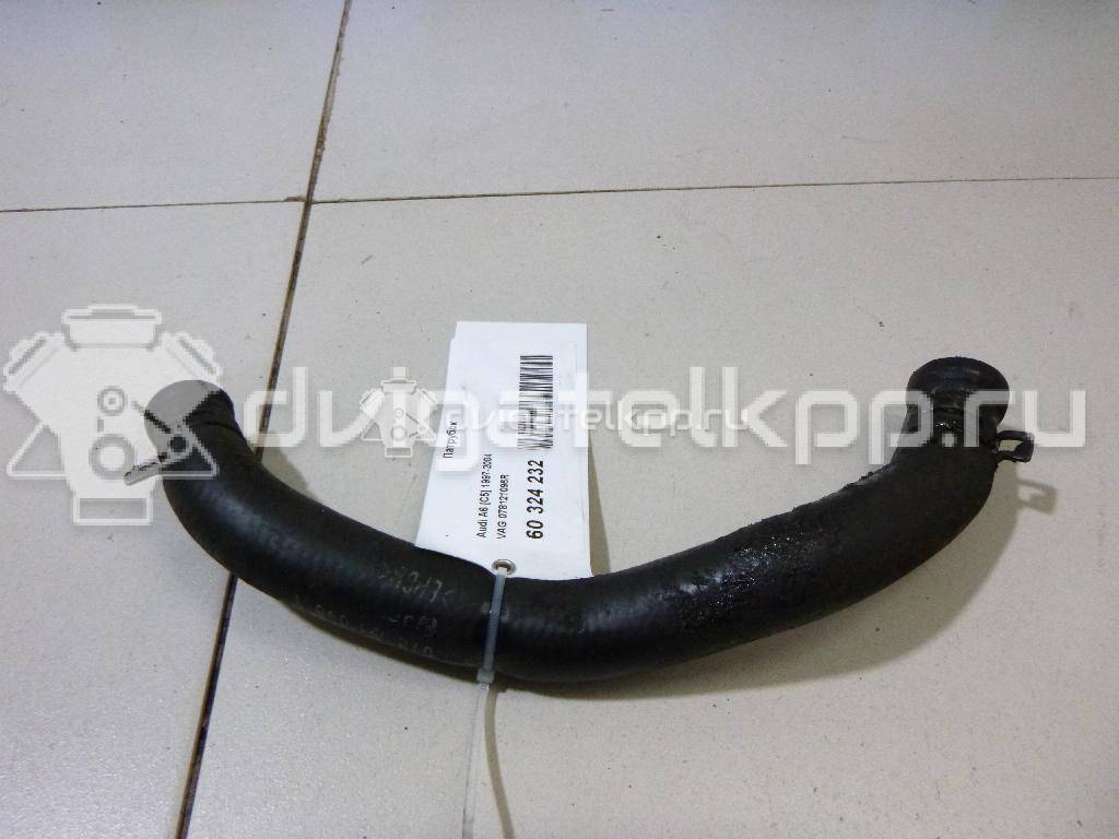 Фото Патрубок  078121096R для Audi A4 / A6 / 80 / A8 / Coupe {forloop.counter}}