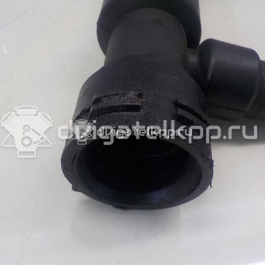 Фото Патрубок радиатора  8D0121055G для Audi A4 / A6