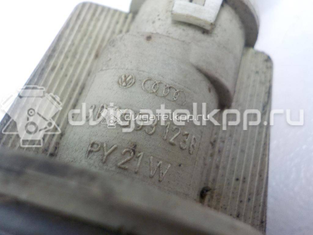 Фото Патрон указателя поворота  3B0953123B для Audi A4 {forloop.counter}}