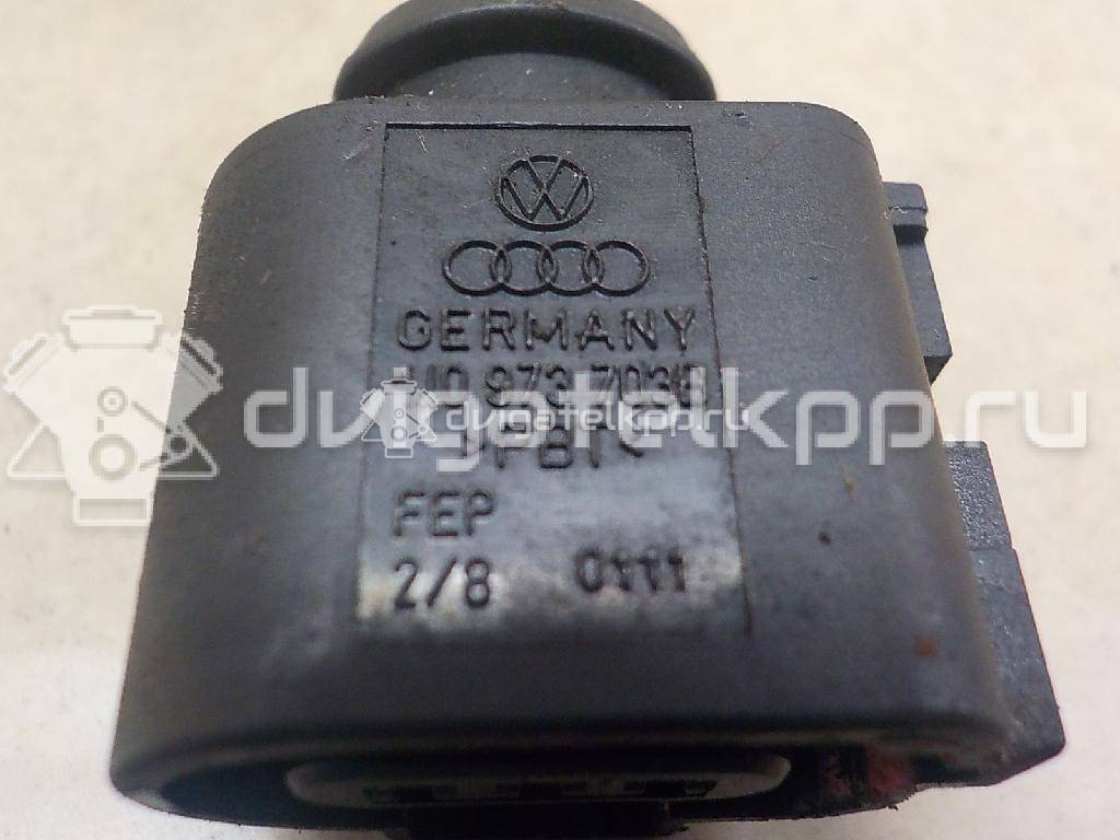 Фото Разъем  1J0973703B для audi A4 [B5] {forloop.counter}}