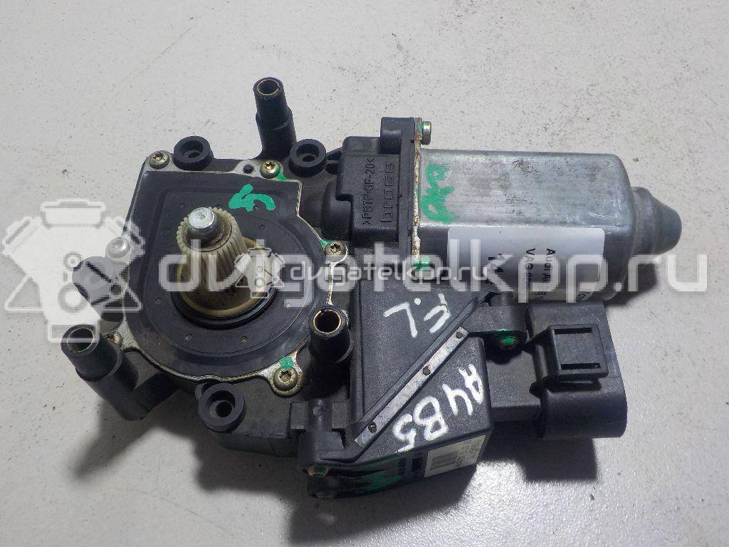 Фото Моторчик стеклоподъемника  8D0959801F для Audi A4 {forloop.counter}}
