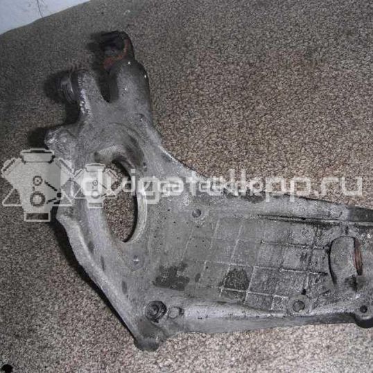 Фото Кронштейн ТНВД для двигателя WJX (DW8B) для Citroen C15 60 л.с 8V 1.9 л Дизельное топливо 192684