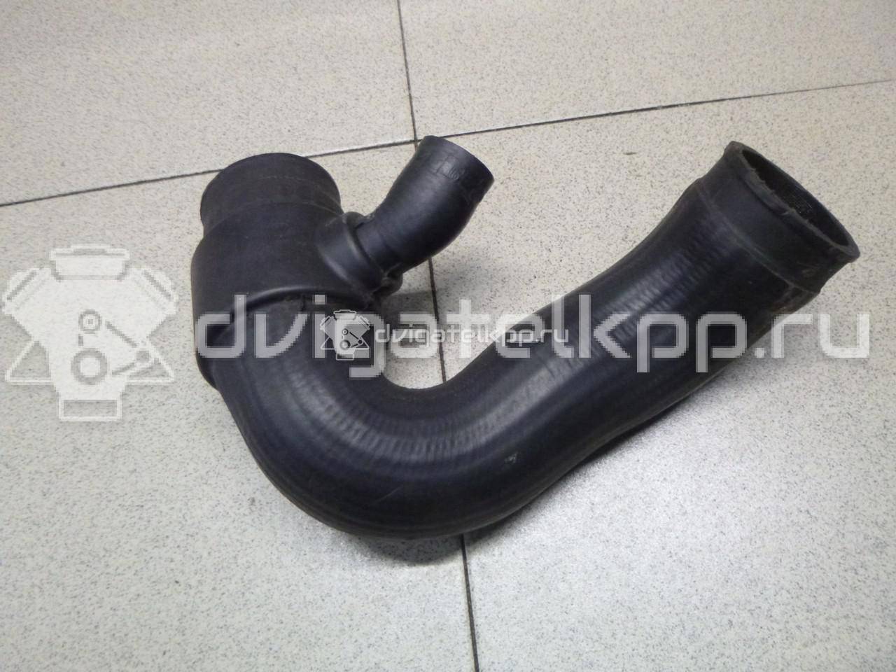 Фото Патрубок интеркулера  8E0145832D для Audi A4 {forloop.counter}}