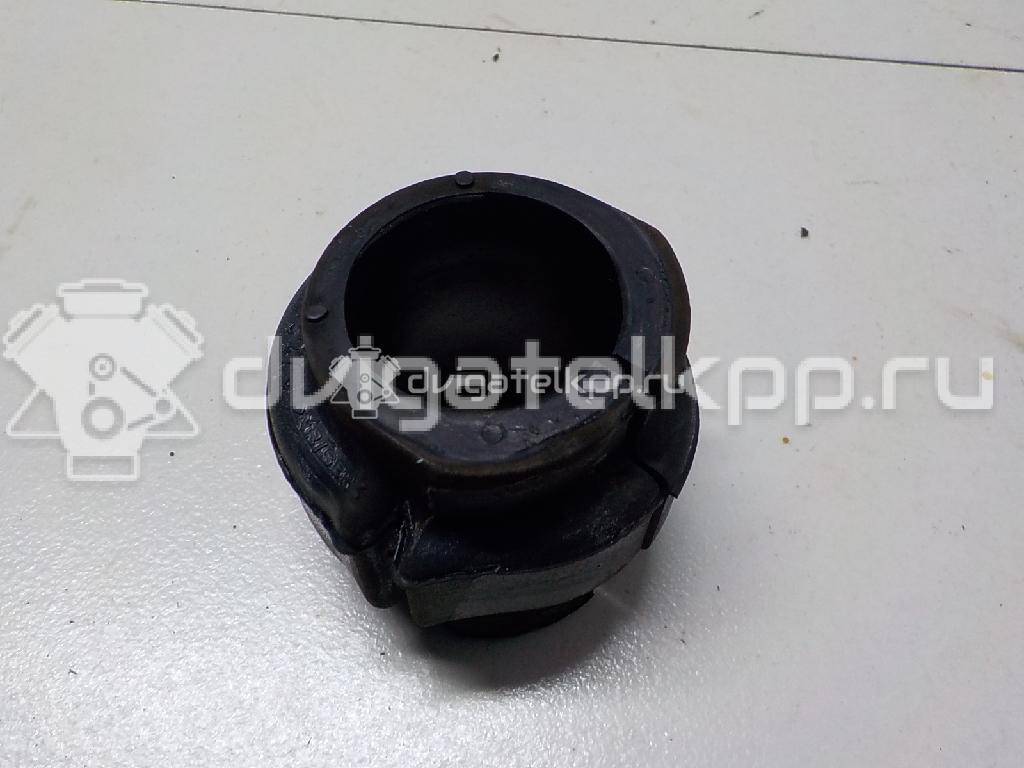 Фото Втулка (с/блок) переднего стабилизатора  4D0411327J для Audi A4 / A6 / Allroad / R8 / A8 {forloop.counter}}