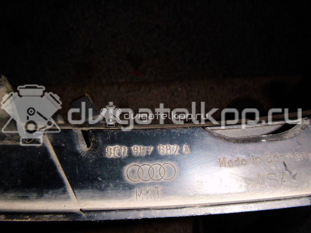 Фото Решетка в бампер правая  8E0807682A для Audi A4 {forloop.counter}}