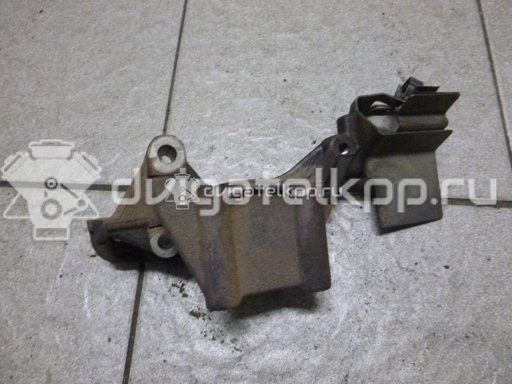 Фото Кронштейн генератора для двигателя 4G64 (12V) для Mitsubishi Pajero 112-118 л.с 12V 2.4 л бензин 1801A007 {forloop.counter}}