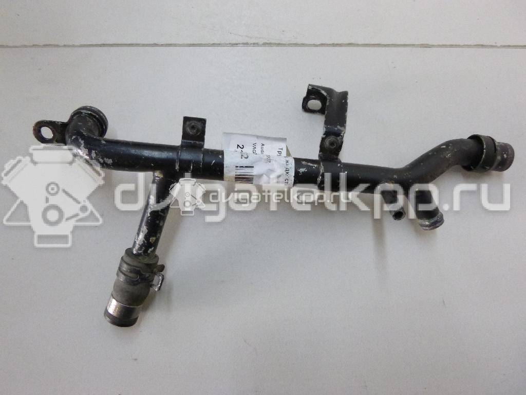 Фото Трубка охлажд. жидкости металлическая  06B121065AA для Audi A4 {forloop.counter}}