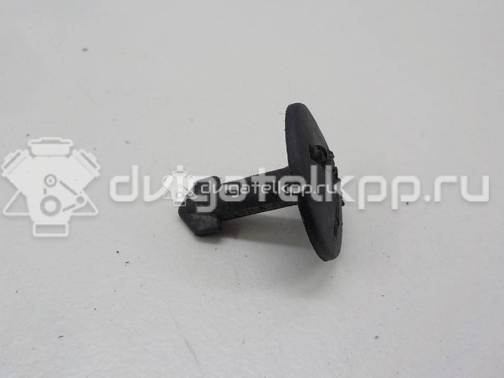 Фото Крепеж (клоп)  4A0805121C для Audi Allroad / A4 / A6 {forloop.counter}}