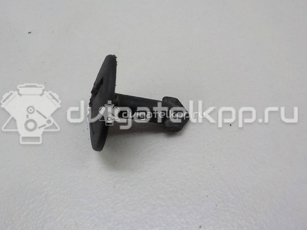 Фото Крепеж (клоп)  4A0805121C для Audi Allroad / A4 / A6 {forloop.counter}}