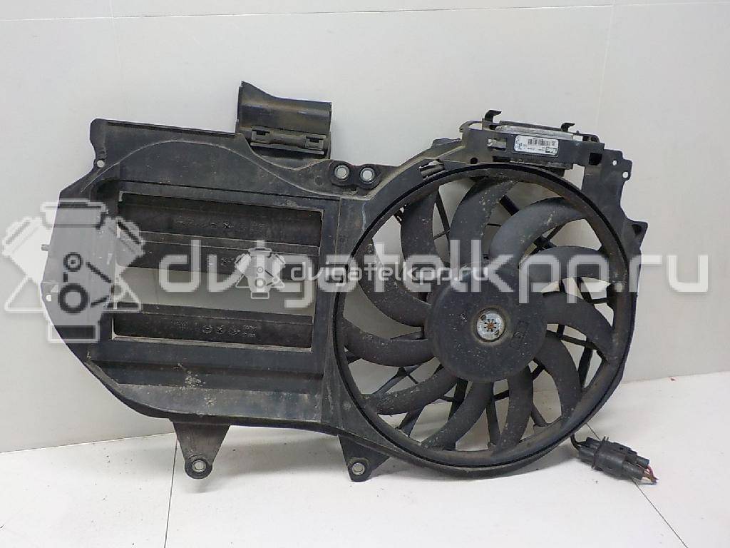 Фото Вентилятор радиатора  8e0121205a для Audi A4 / A6 {forloop.counter}}