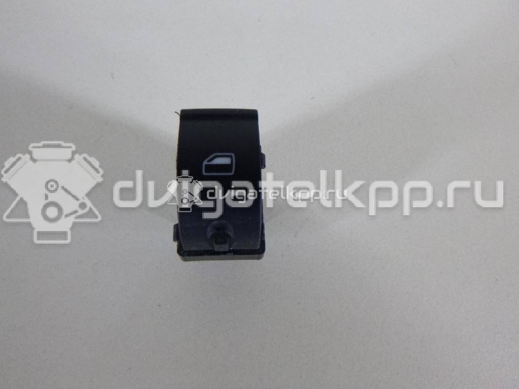 Фото Кнопка стеклоподъемника  8E0959855 для Audi A4 {forloop.counter}}