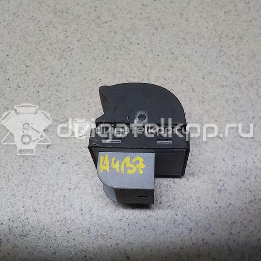 Фото Кнопка стеклоподъемника  8e0959855 для Audi A4