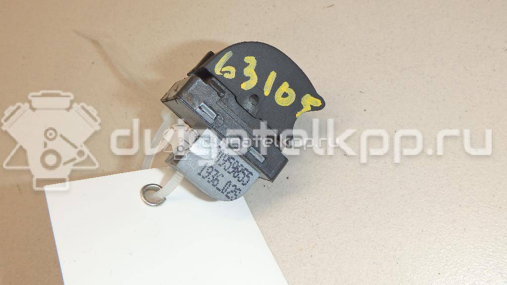 Фото Кнопка стеклоподъемника  8E0959855 для Audi A4 {forloop.counter}}