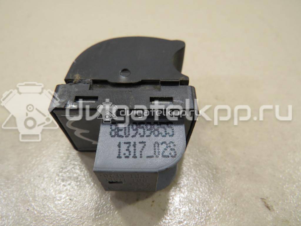 Фото Кнопка стеклоподъемника  8e0959855 для Audi A4 {forloop.counter}}