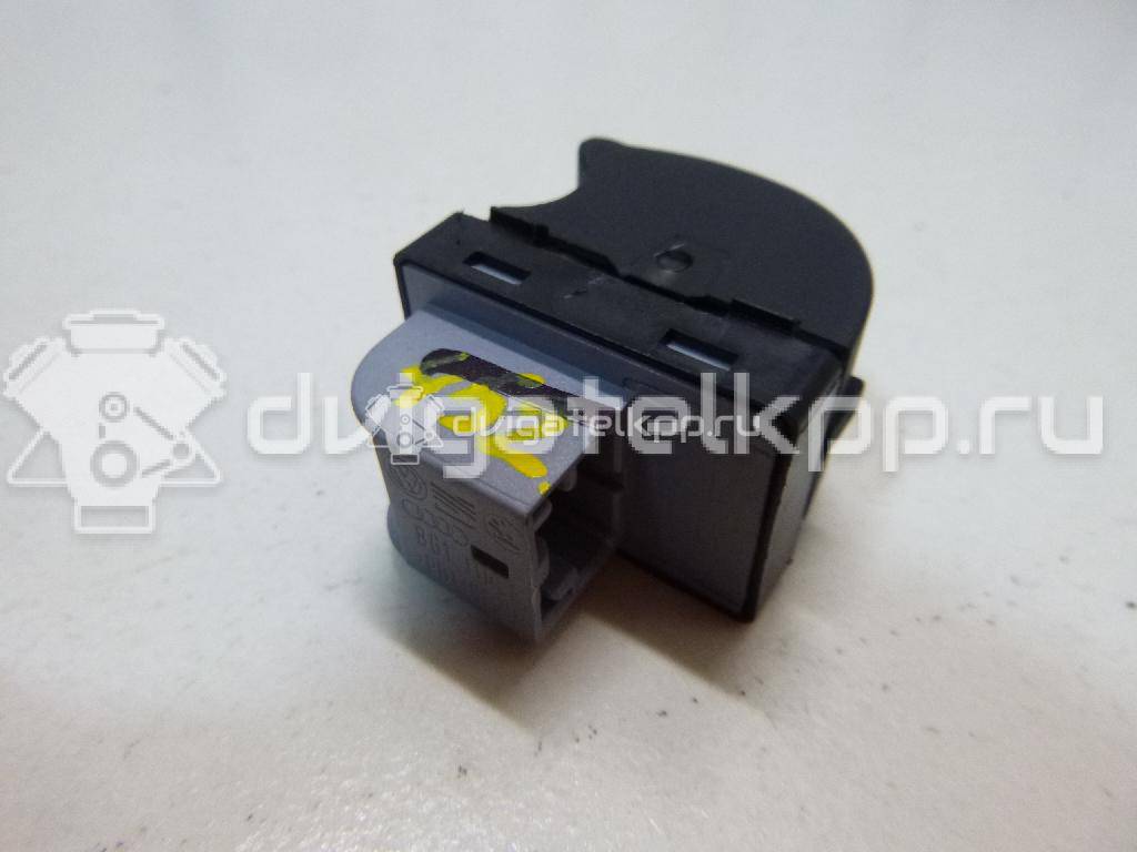 Фото Кнопка стеклоподъемника  8E0959855 для Audi A4 {forloop.counter}}