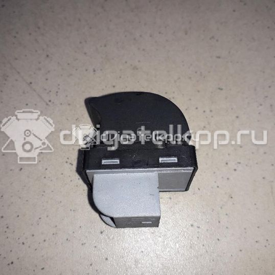 Фото Кнопка стеклоподъемника  8E0959855 для Audi A4