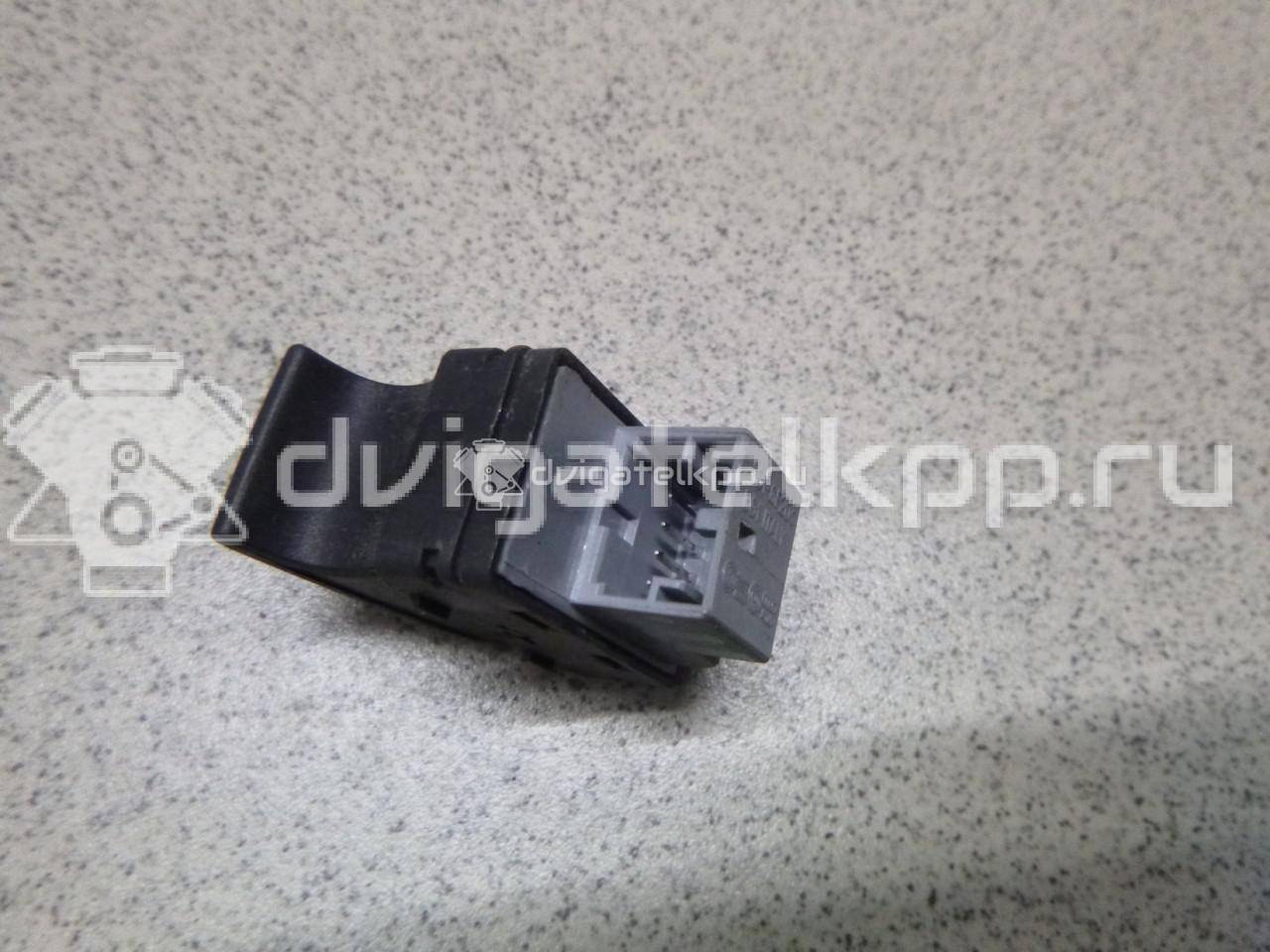 Фото Кнопка стеклоподъемника  8E0959855 для Audi A4 {forloop.counter}}