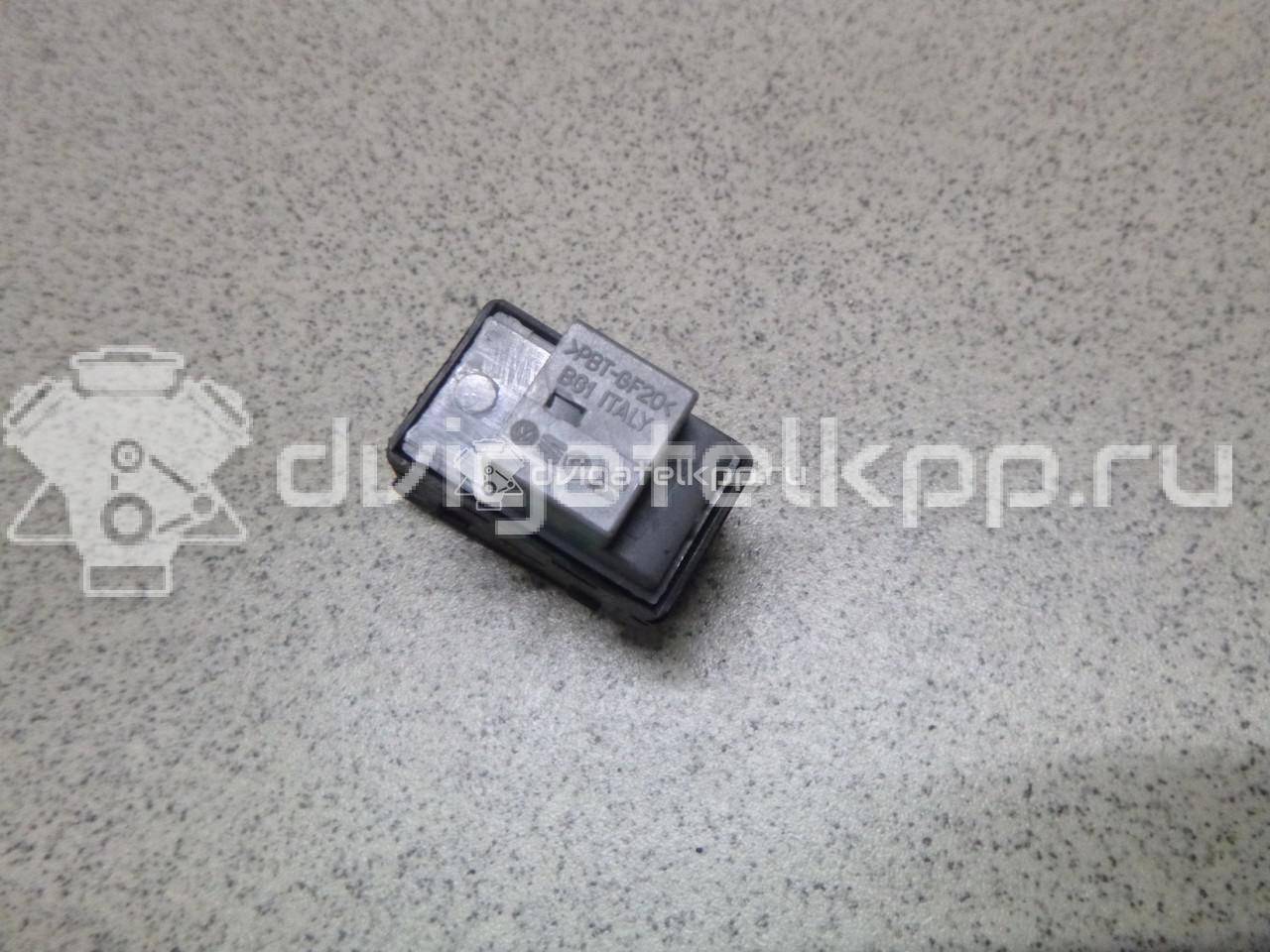 Фото Кнопка стеклоподъемника  8E0959855 для Audi A4 {forloop.counter}}