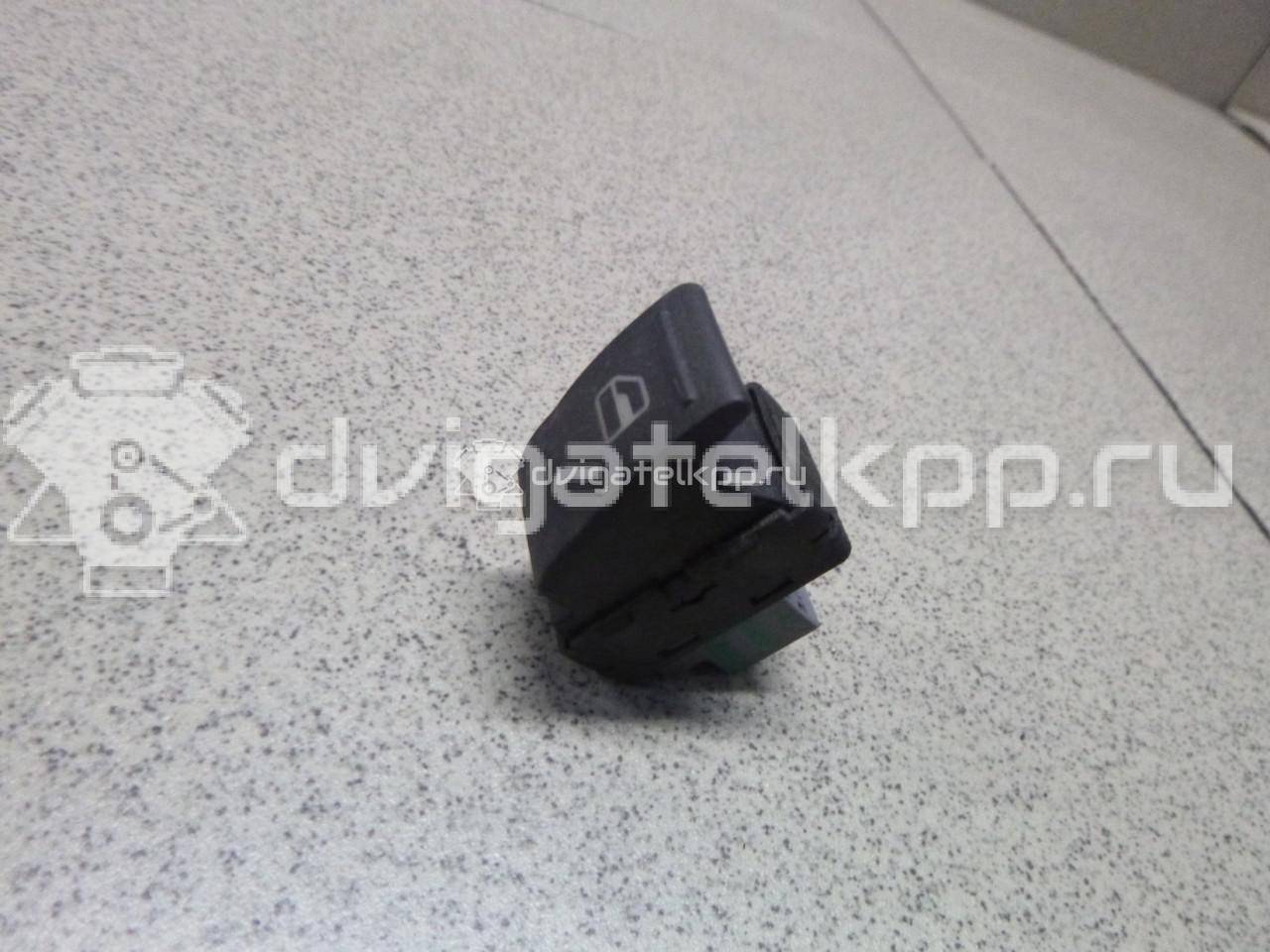 Фото Кнопка стеклоподъемника  8E0959855 для Audi A4 {forloop.counter}}