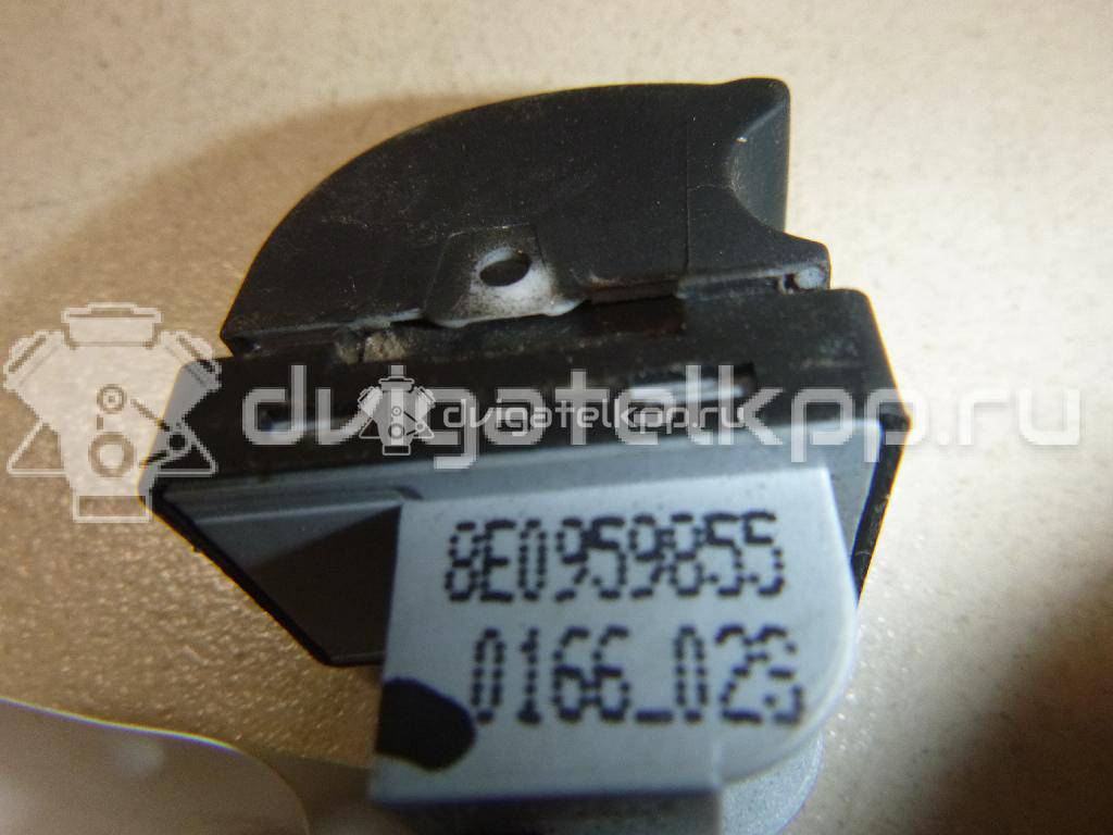 Фото Кнопка стеклоподъемника  8E0959855 для Audi A4 {forloop.counter}}