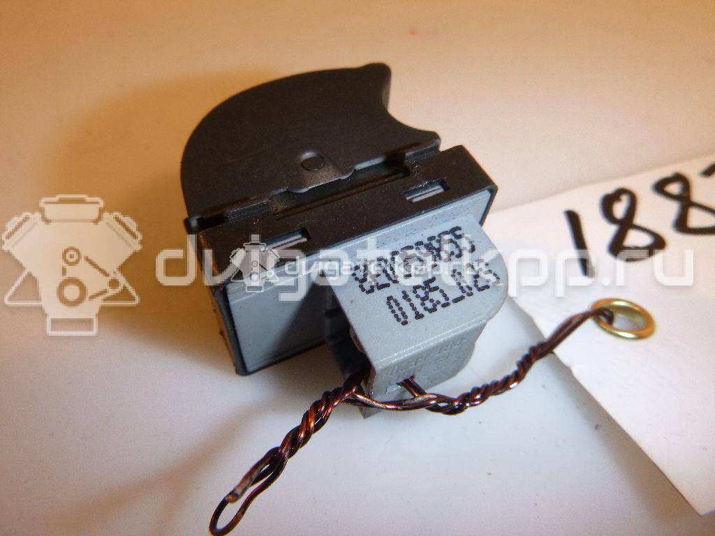 Фото Кнопка стеклоподъемника  8E0959855 для Audi A4 {forloop.counter}}