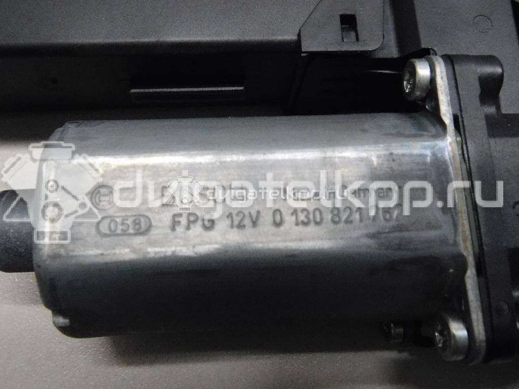 Фото Моторчик стеклоподъемника  8E0959801E для Audi A4 {forloop.counter}}