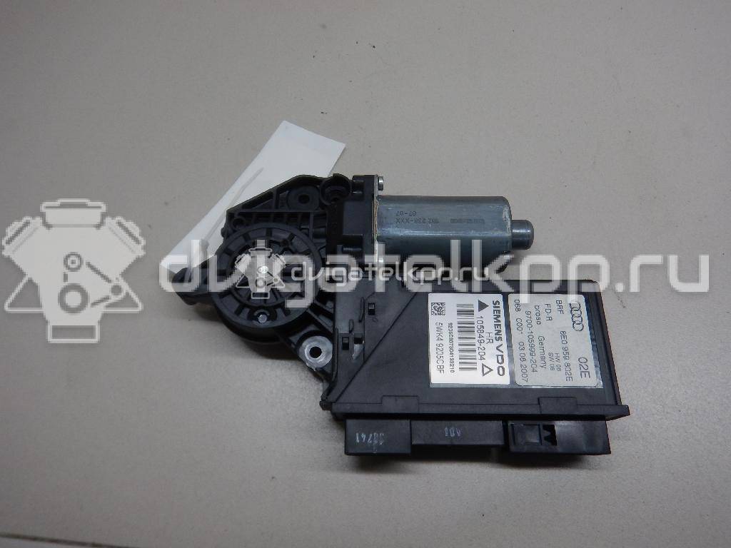 Фото Моторчик стеклоподъемника  8E0959802E для Audi A4 {forloop.counter}}