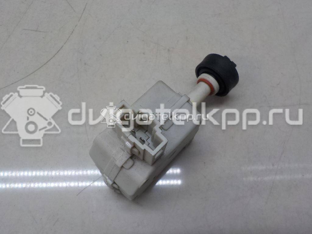 Фото Замок бардачка  3B0959782A для Audi A4 / A6 / A3 / Tt / Q7 {forloop.counter}}