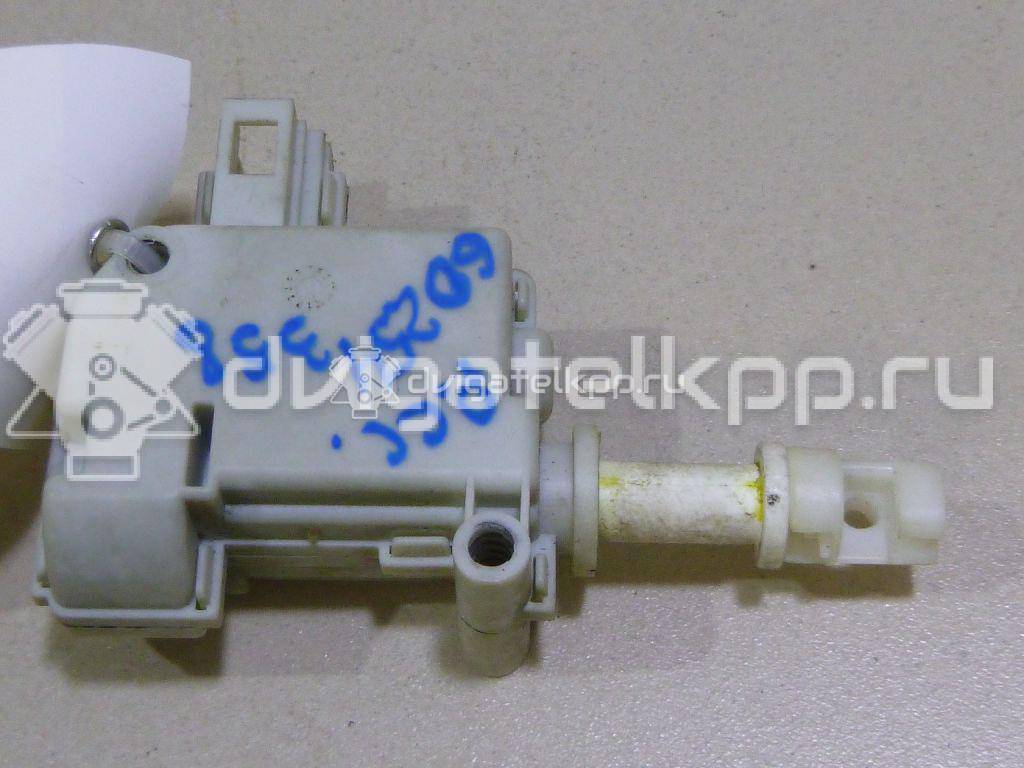 Фото Замок бардачка  3B0959782A для Audi A4 / A6 / A3 / Tt / Q7 {forloop.counter}}