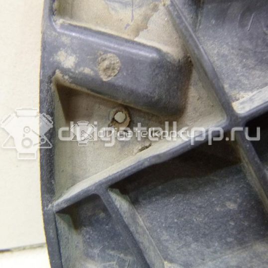 Фото Кронштейн переднего бампера правый  8E0807204B для Audi A4