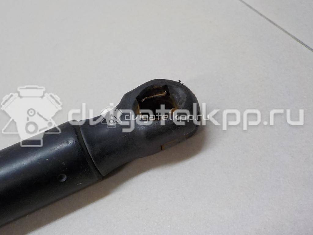 Фото Амортизатор двери багажника  8E9827552L для Audi A4 {forloop.counter}}