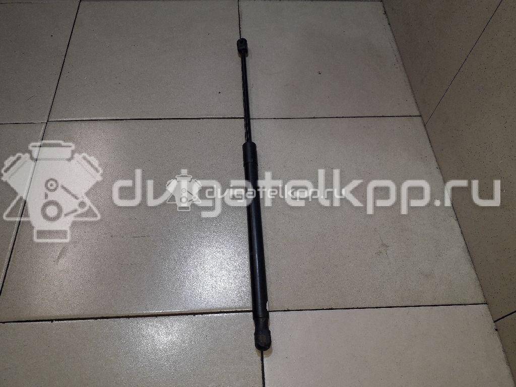 Фото Амортизатор двери багажника  8e9827552k для Audi A4 {forloop.counter}}