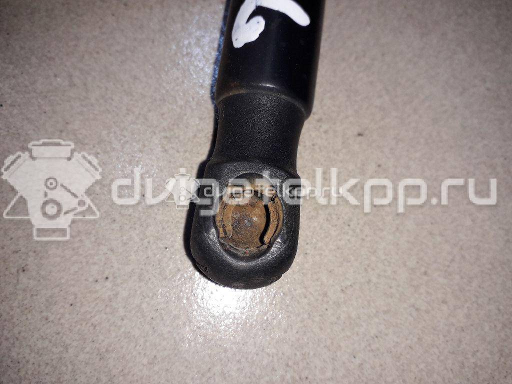 Фото Амортизатор двери багажника  8e9827552k для Audi A4 {forloop.counter}}
