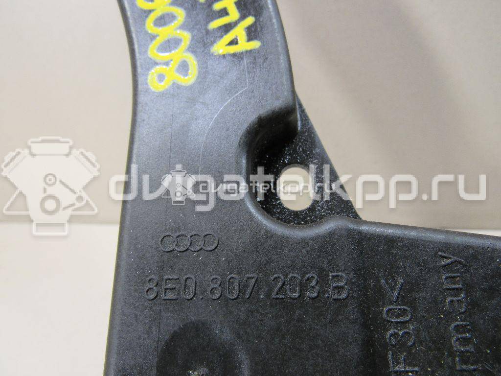Фото Кронштейн переднего бампера левый  8E0807203B для Audi A4 {forloop.counter}}