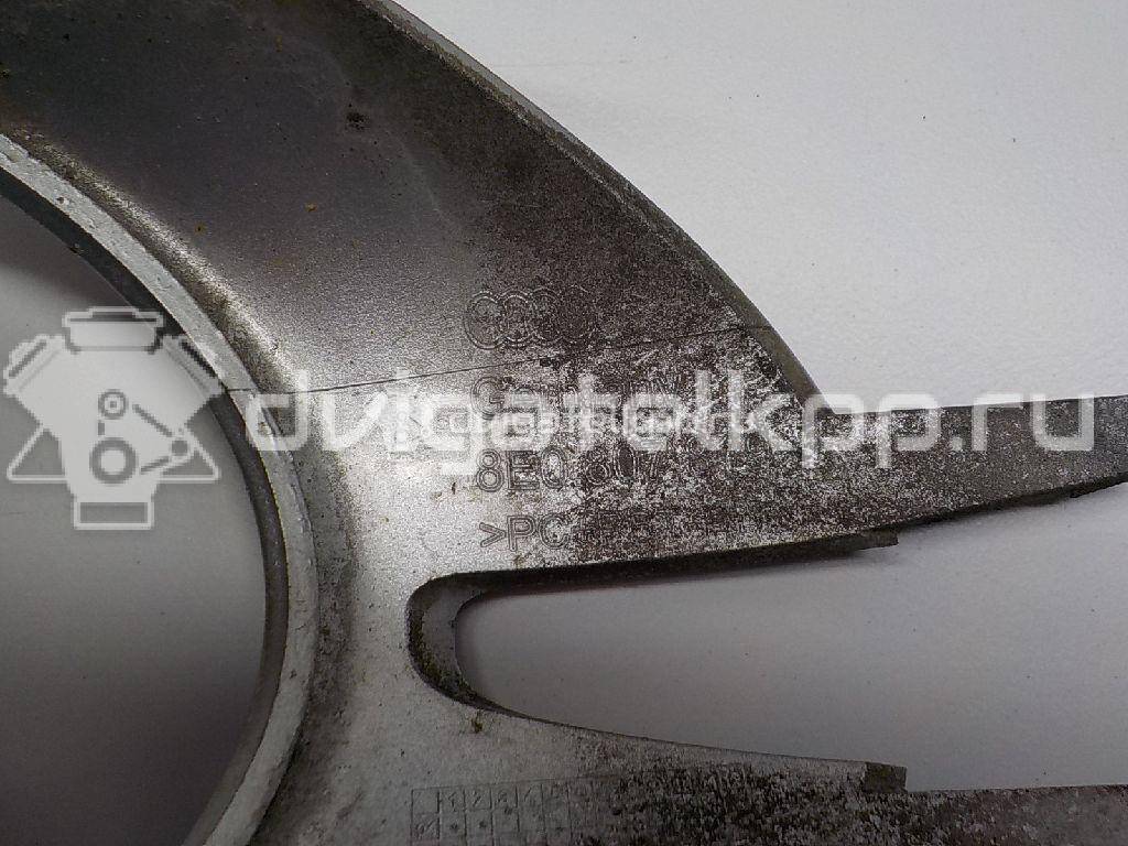 Фото Рамка противотуманной фары левой  8e0807819gru для Audi A4 {forloop.counter}}