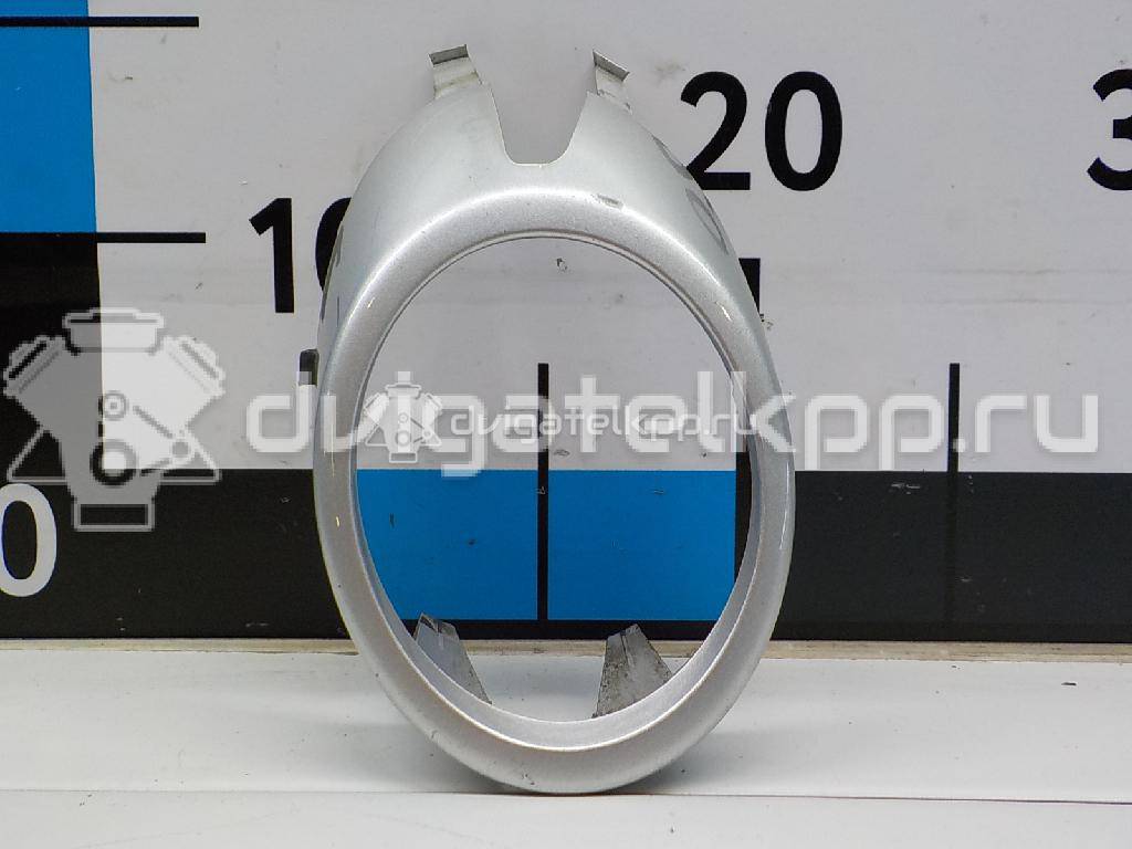 Фото Рамка противотуманной фары правой  8e0807820gru для Audi A4 {forloop.counter}}