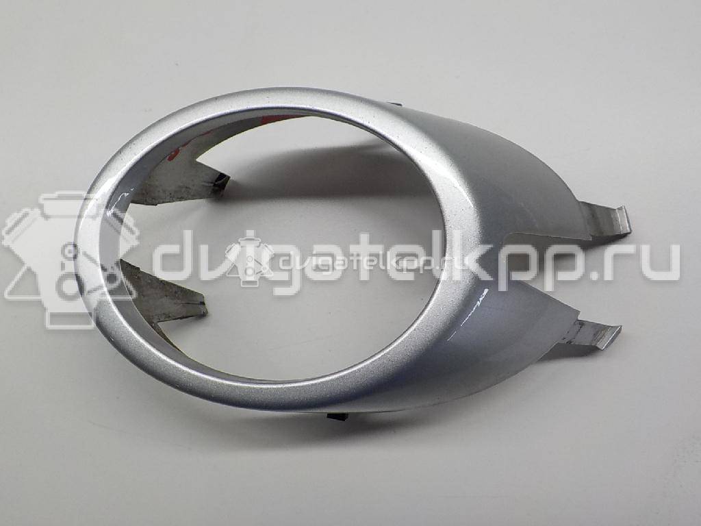Фото Рамка противотуманной фары правой  8e0807820gru для Audi A4 {forloop.counter}}