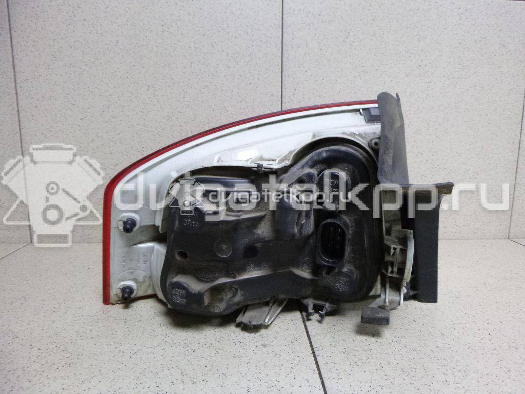 Фото Фонарь задний наружный правый  8E5945096 для Audi A4 {forloop.counter}}