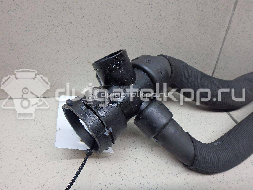 Фото Патрубок радиатора  8E0121049L для Audi A4 {forloop.counter}}