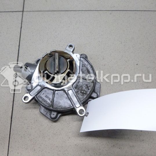 Фото Насос вакуумный  06E145100E для Audi A8 / A4 / A6