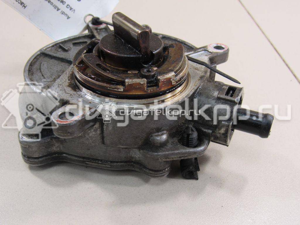 Фото Насос вакуумный  06e145100e для Audi A8 / A4 / A6 {forloop.counter}}