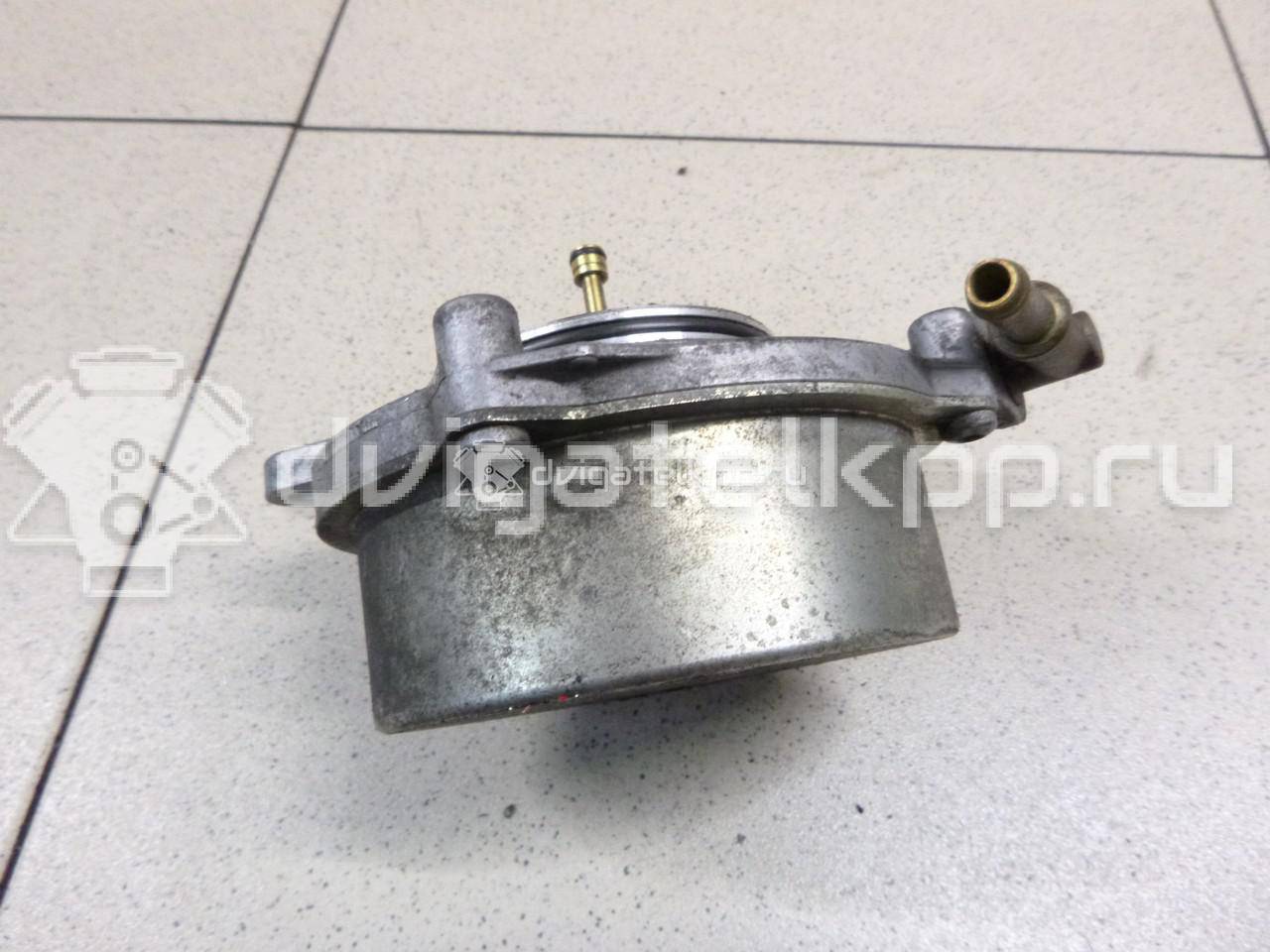 Фото Насос вакуумный  059145100H для Audi Q7 / A5 / A4 / Q5 {forloop.counter}}