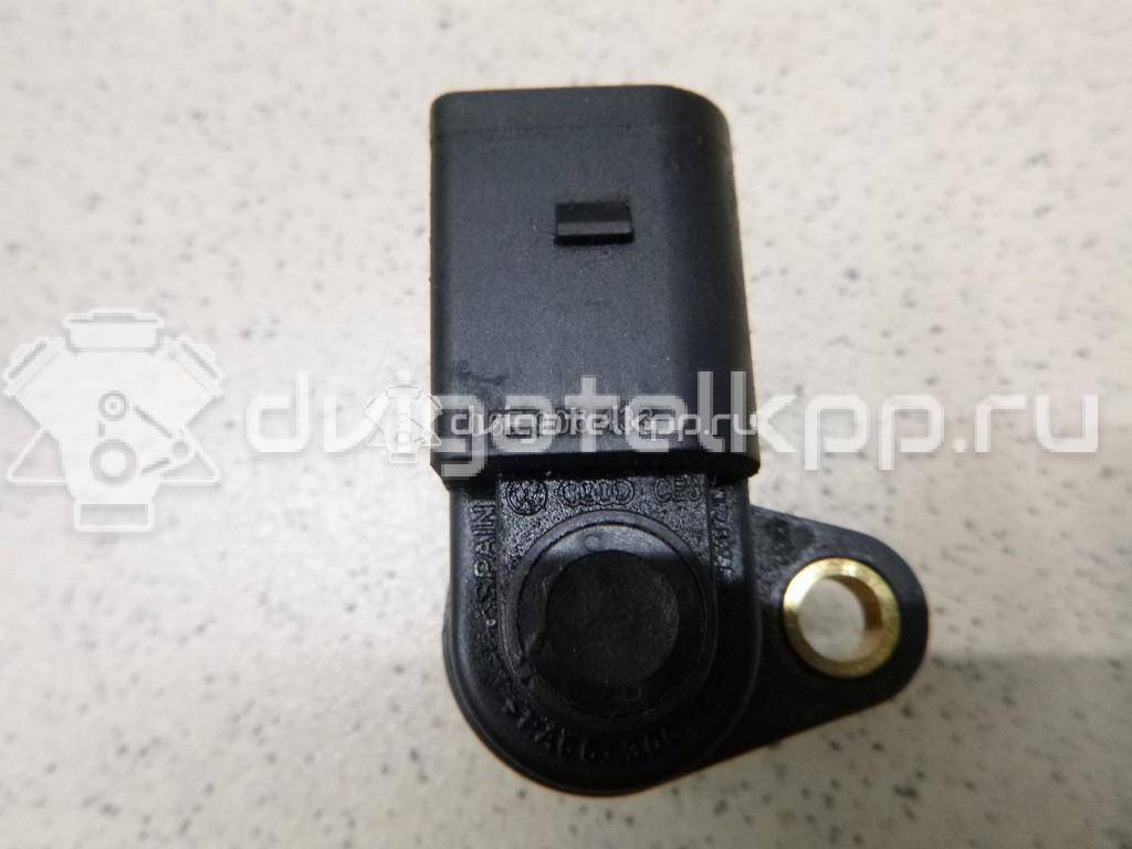 Фото Датчик положения коленвала  06E906433 для Audi A8 / A4 / A6 {forloop.counter}}