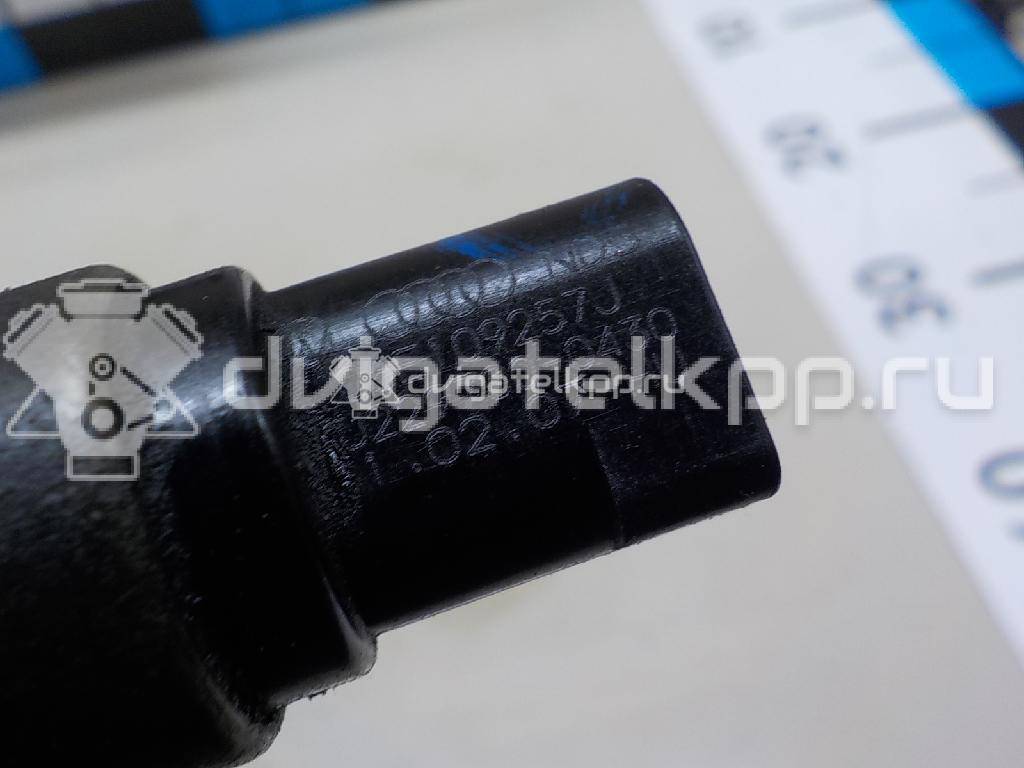Фото Клапан электромагн. изменения фаз ГРМ  06E109257J для Audi A4 / A6 / A3 / A5 / Tt {forloop.counter}}